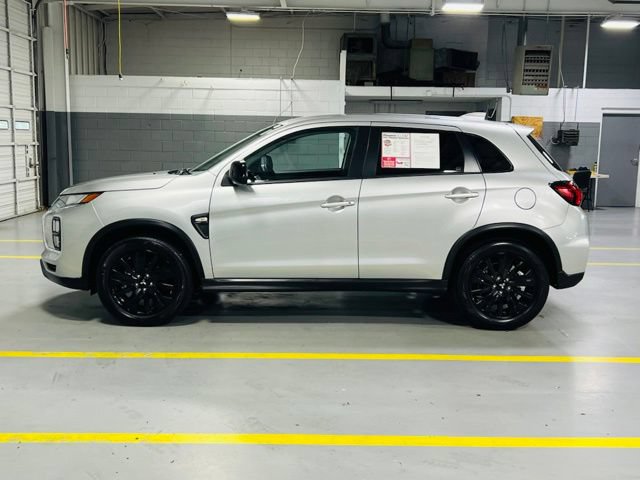 Used 2026 Mitsubishi Outlander Sport LE AWD/4WD image 14