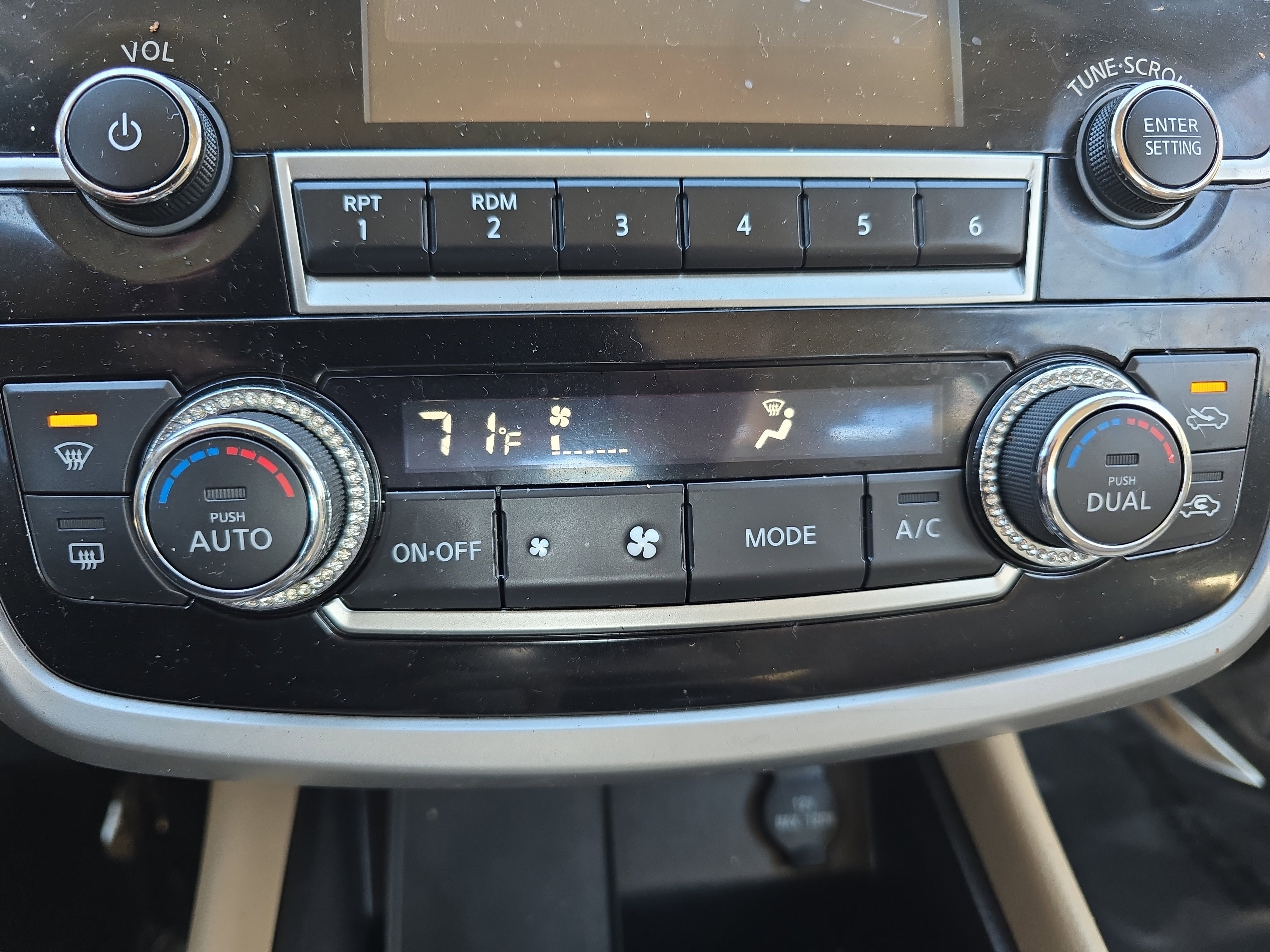 Used 2018 Nissan Altima 2.5 SV image 21