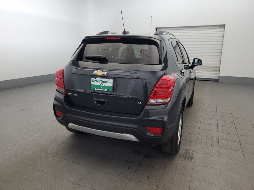 Used 2017 Chevrolet Trax LT w/ LT Convenience Package AWD/4WD image 7