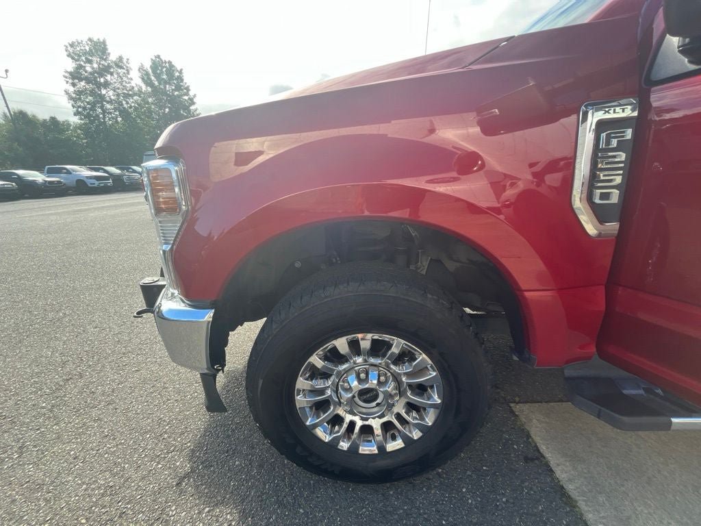 Used 2020 Ford F250 XLT w/ XLT Premium Package AWD/4WD image 22