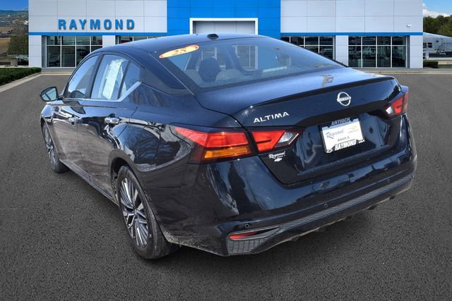 Used 2025 Nissan Altima 2.5 SV image 6