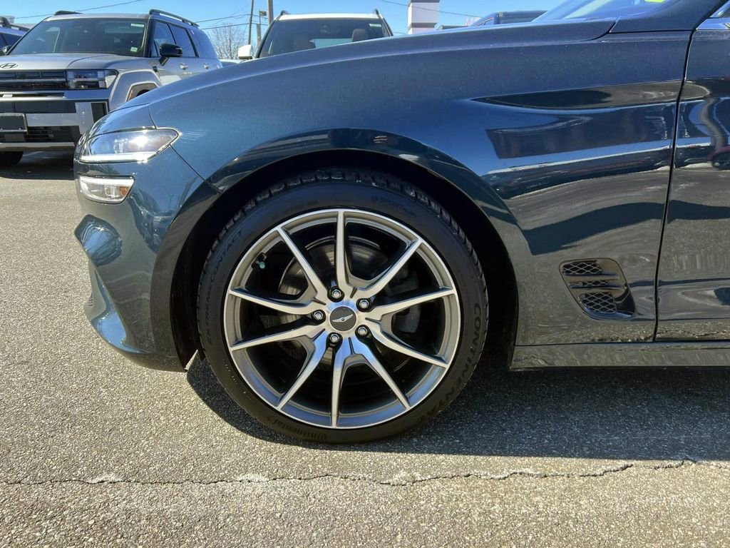 Used 2023 Genesis G70 2.0T image 7
