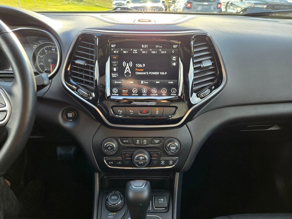 Used 2019 Jeep Cherokee High Altitude image 23