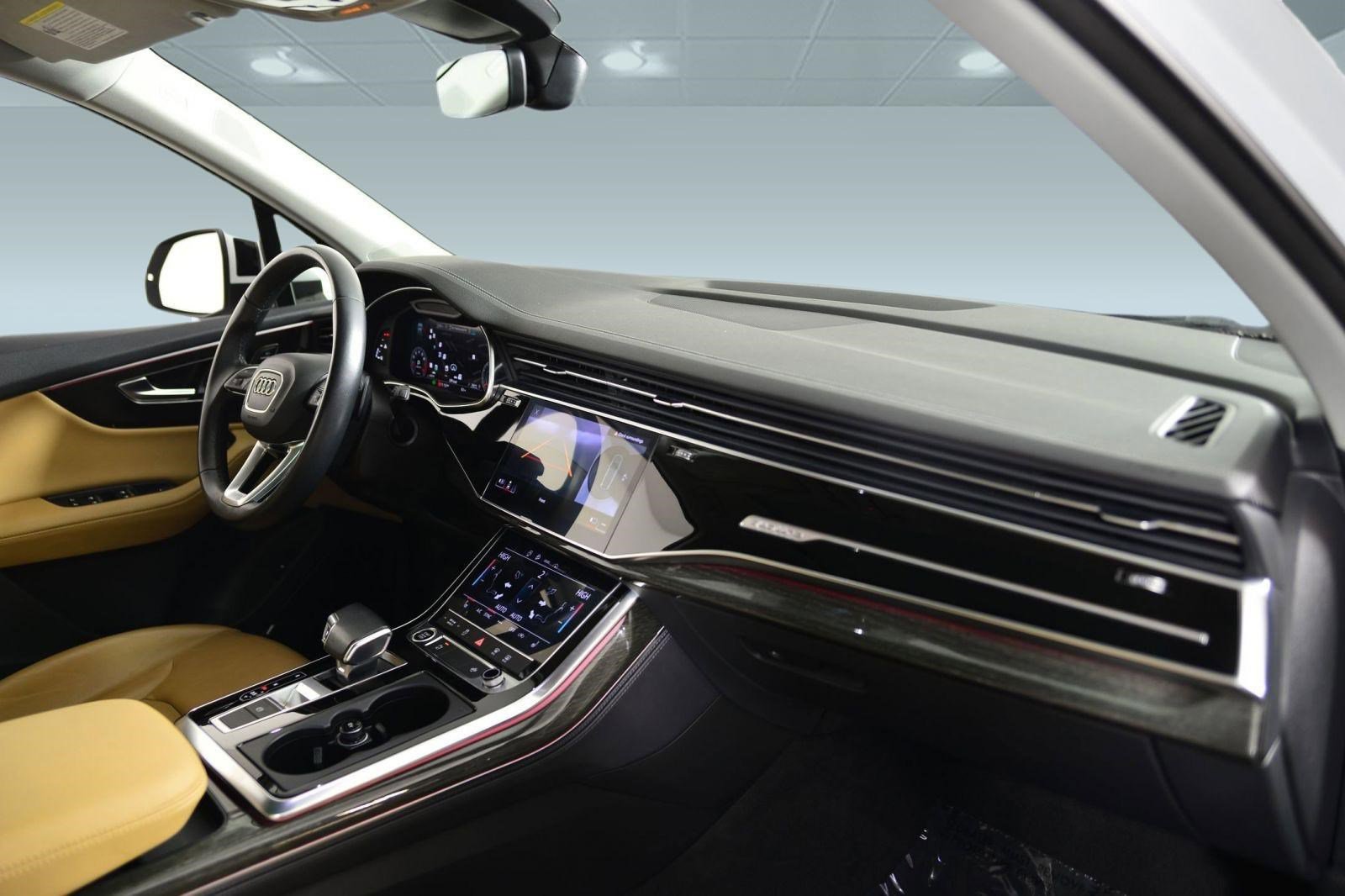 Used 2024 Audi Q7 3.0T Premium Plus image 18