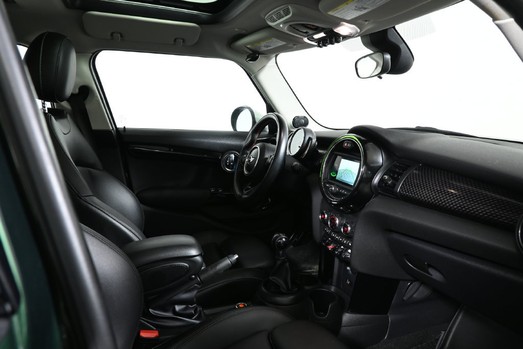 Used 2019 MINI Cooper S FWD image 8