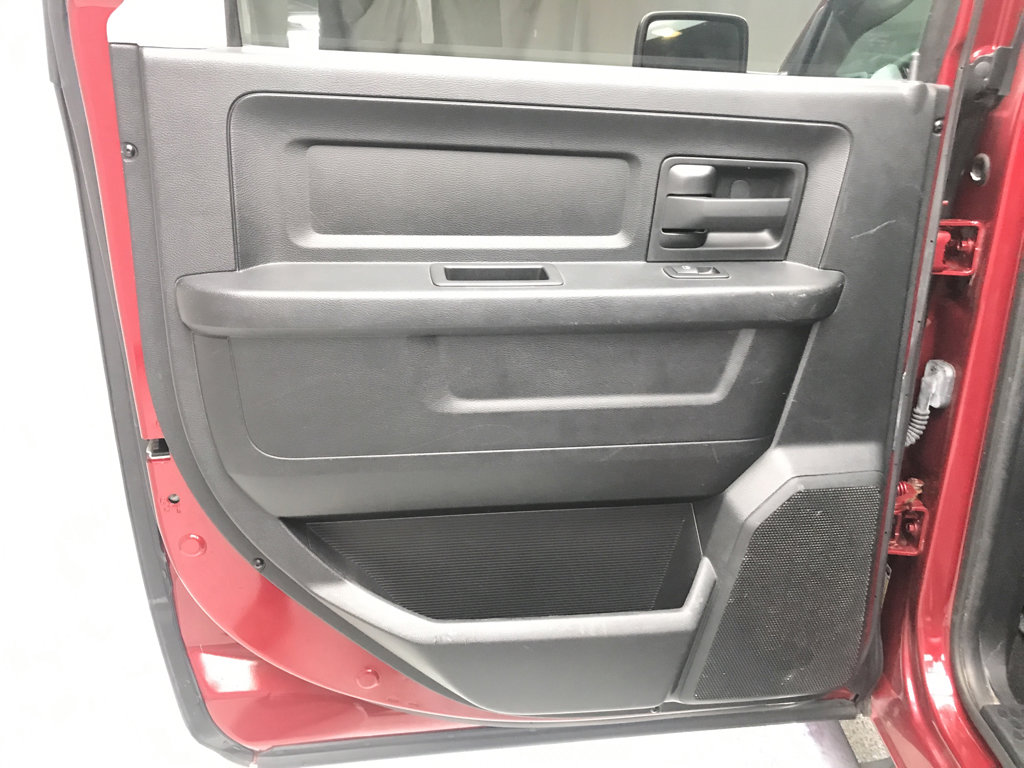 Used 2014 RAM 1500 Express image 13