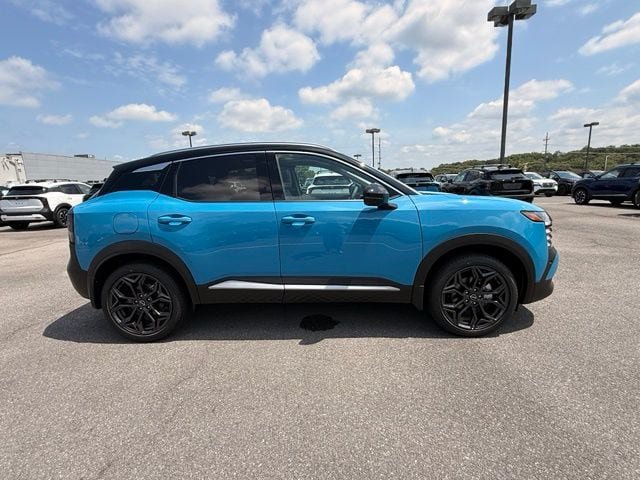New 2026 Nissan Kicks SR w/ SR Premium Package AWD/4WD image 4