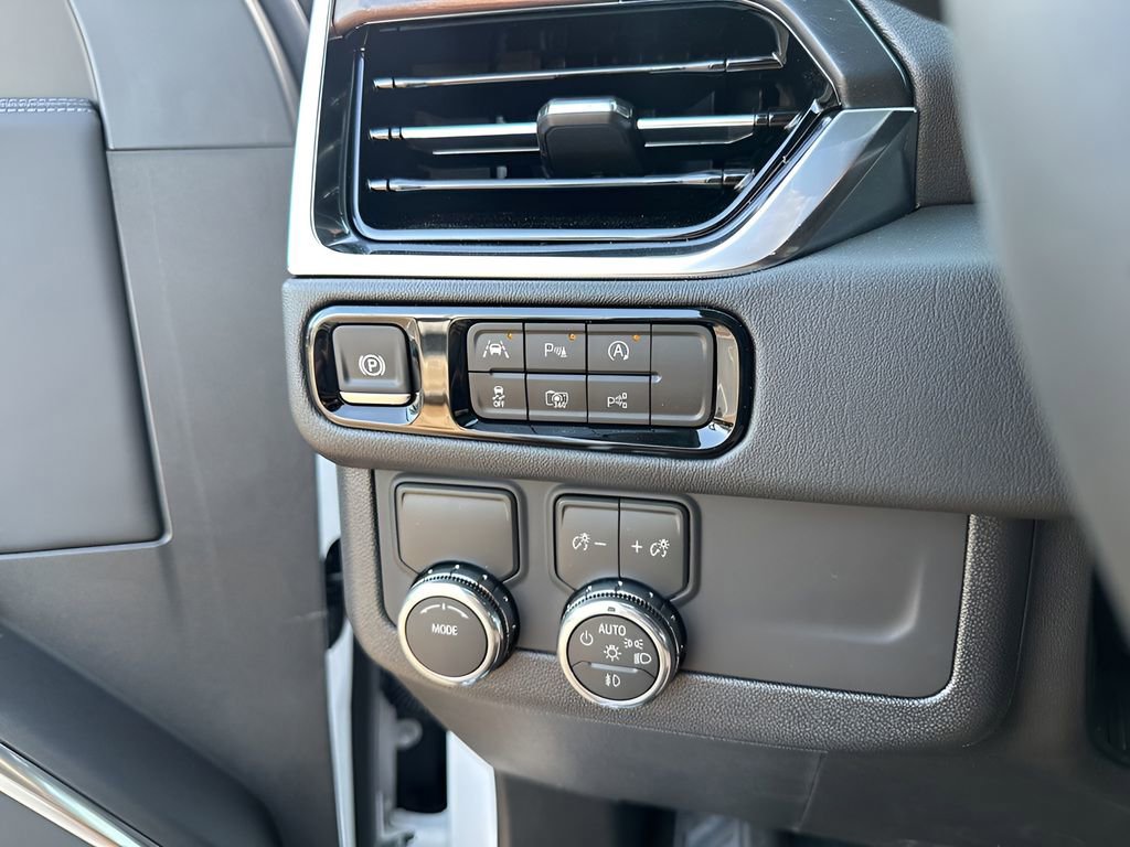 New 2026 GMC Yukon XL Denali RWD image 33