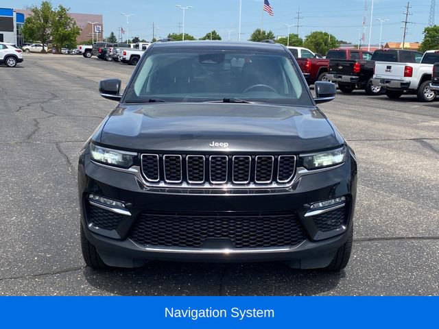 Used 2023 Jeep Grand Cherokee Limited AWD/4WD image 2
