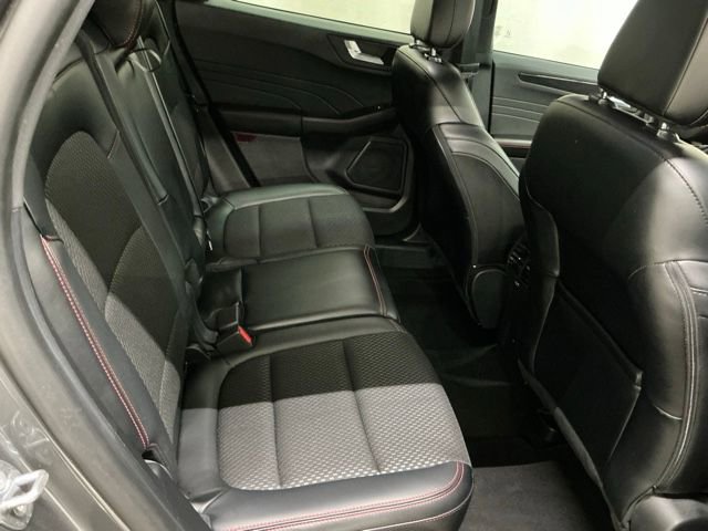 Used 2024 Ford Escape ST-Line Select w/ Tech Pack #1 image 18