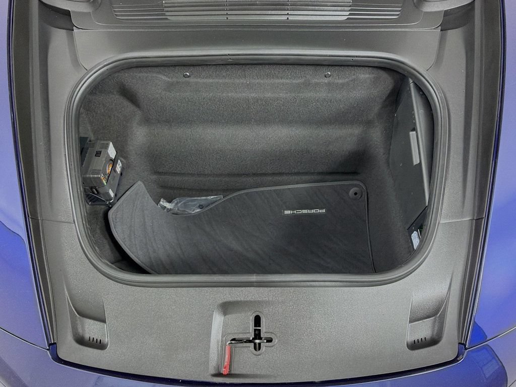 Certified 2025 Porsche 911 Carrera S RWD image 33