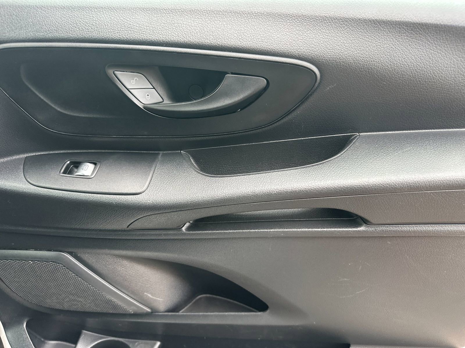 Used 2022 Mercedes-Benz Metris image 18