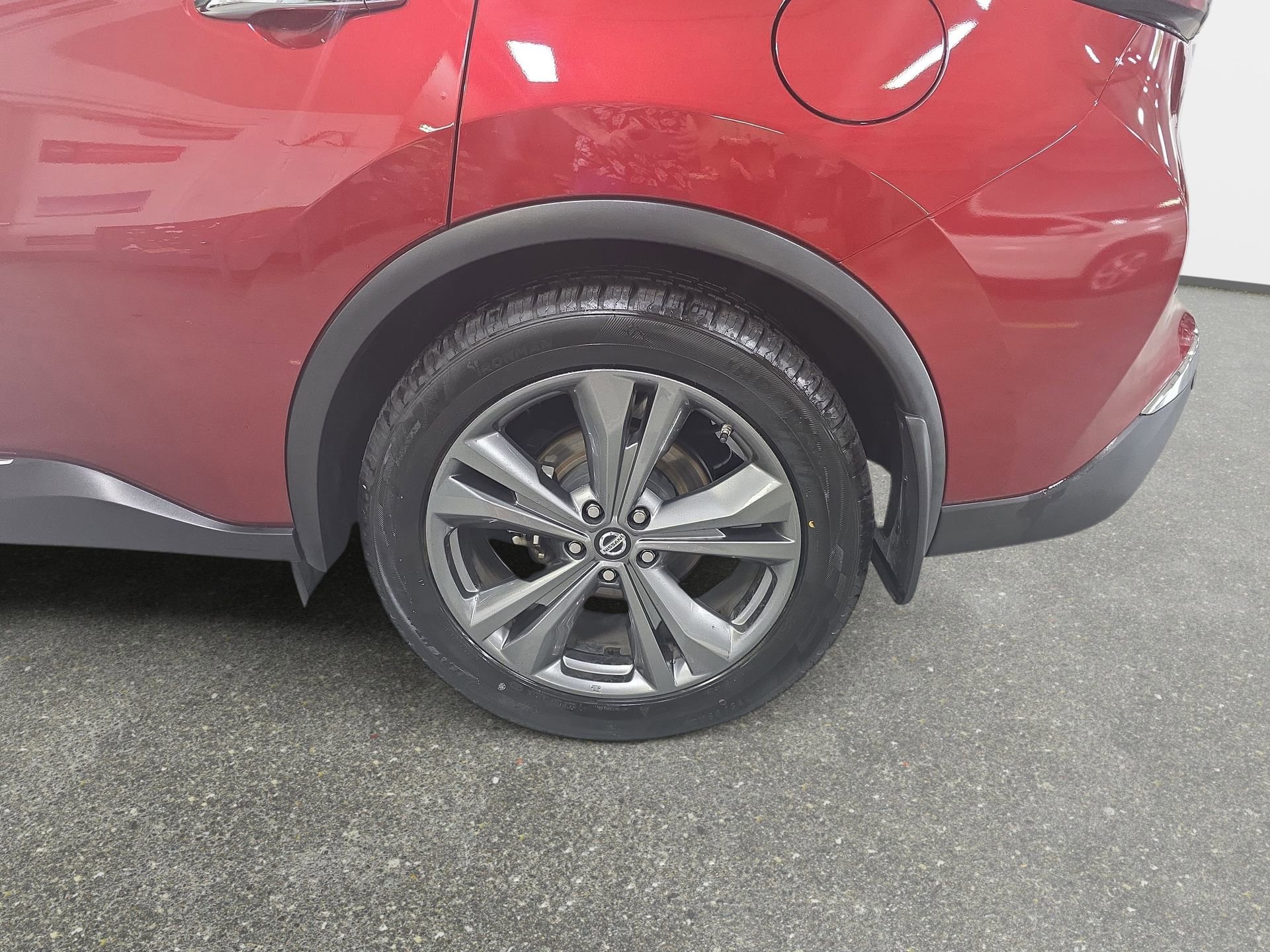 Used 2019 Nissan Murano Platinum w/ Cargo Package image 32