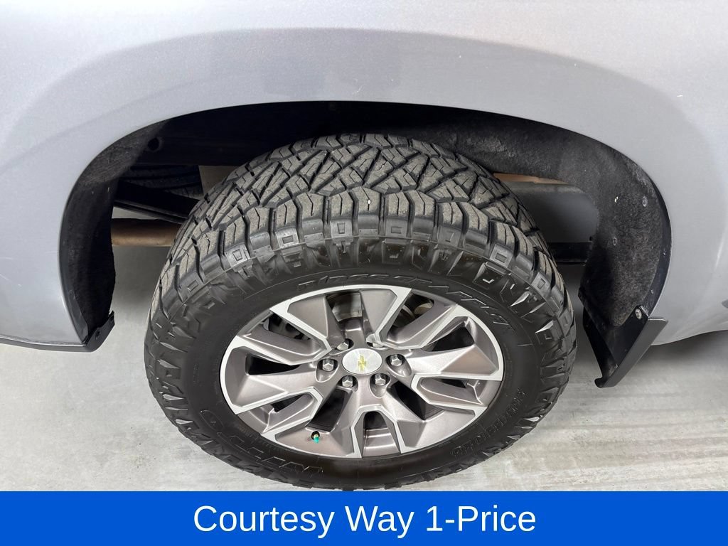 Used 2019 Chevrolet Silverado 1500 LTZ AWD/4WD image 13