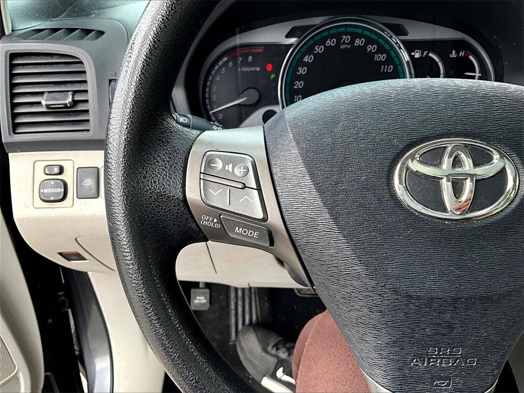 Used 2010 Toyota Venza image 16