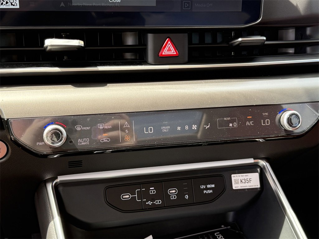 New 2026 Kia Carnival SX Prestige image 29