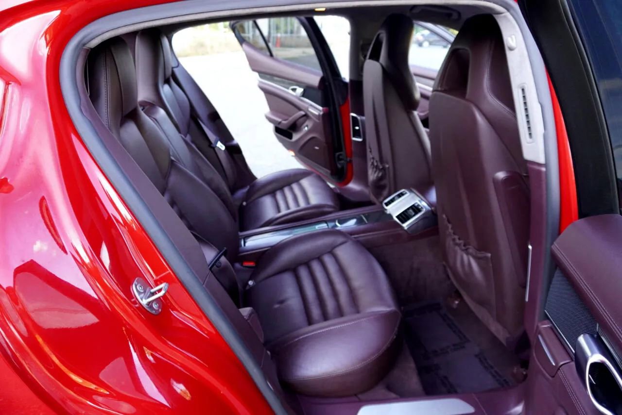 Used 2014 Porsche Panamera GTS image 12