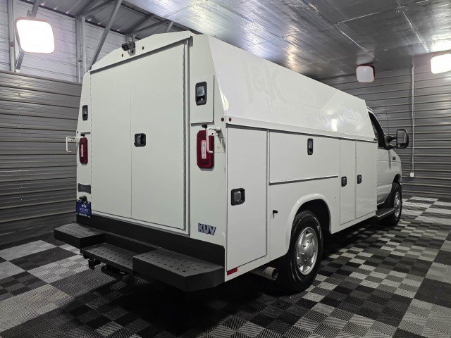 Used 2021 Ford E-350 and Econoline 350 Super Duty w/ Power Windows & Locks Group RWD image 5