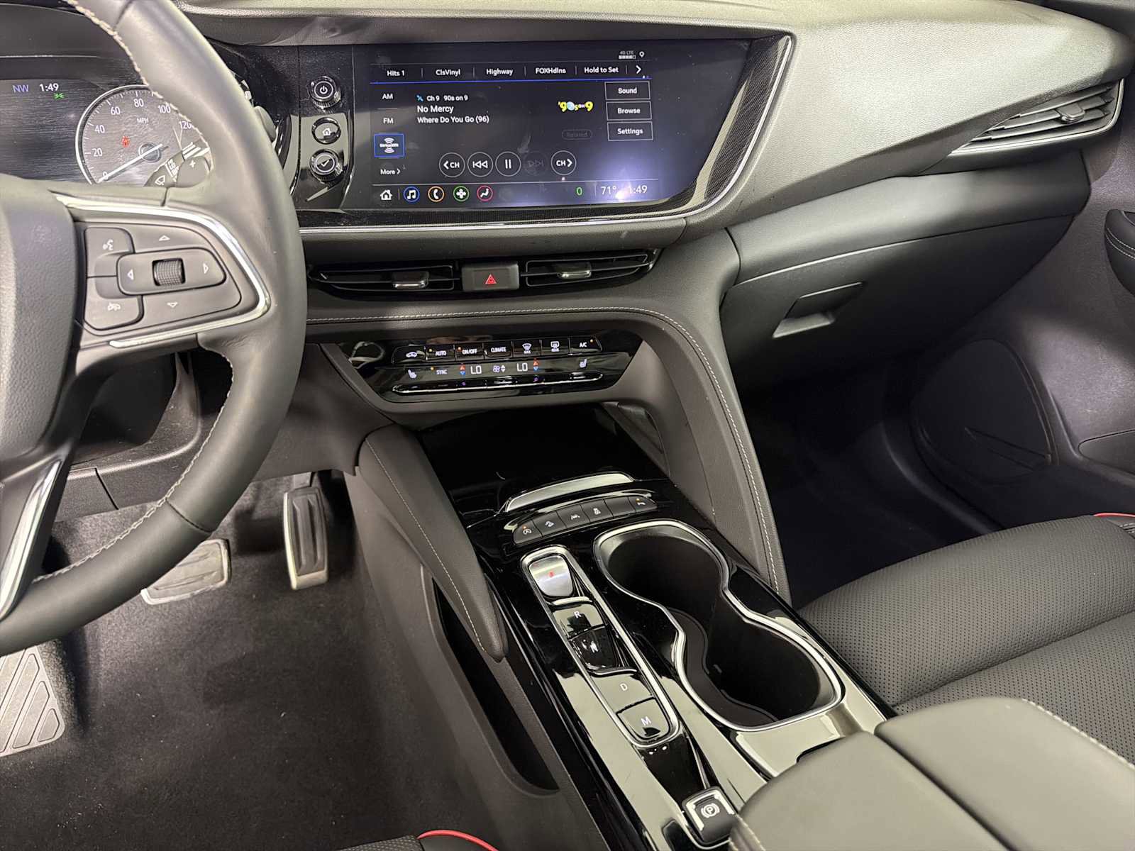 Used 2023 Buick Envision Essence w/ Sport Touring Package image 27