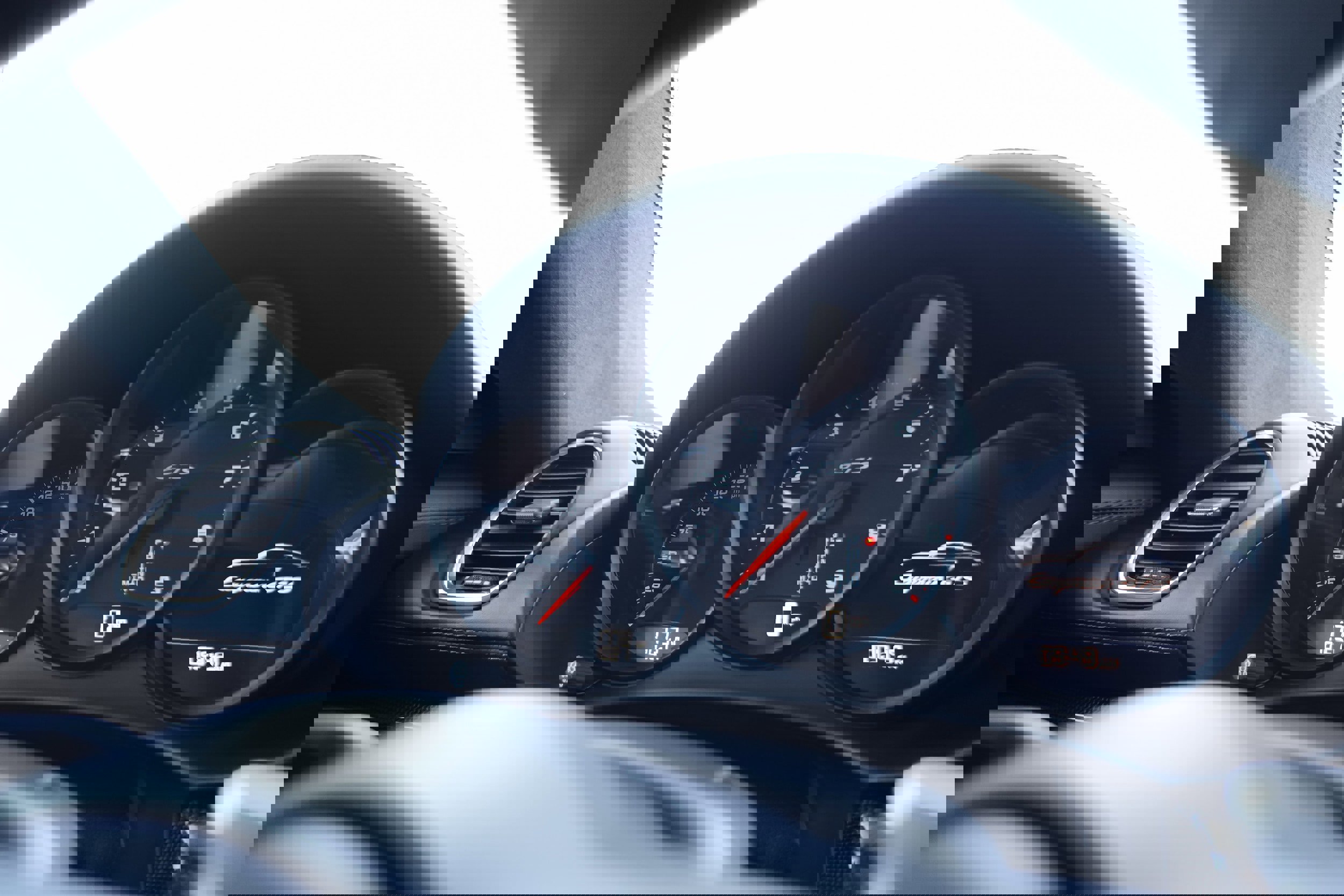 Used 2024 Porsche 718 Cayman GT4 image 43