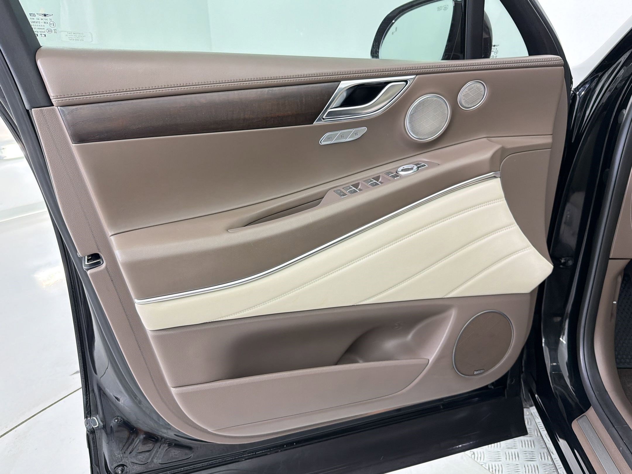 Used 2021 Genesis GV80 3.5T w/ Advanced Package 06 image 27