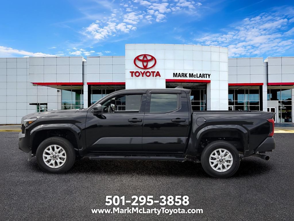 Used 2025 Toyota Tacoma SR AWD/4WD image 2