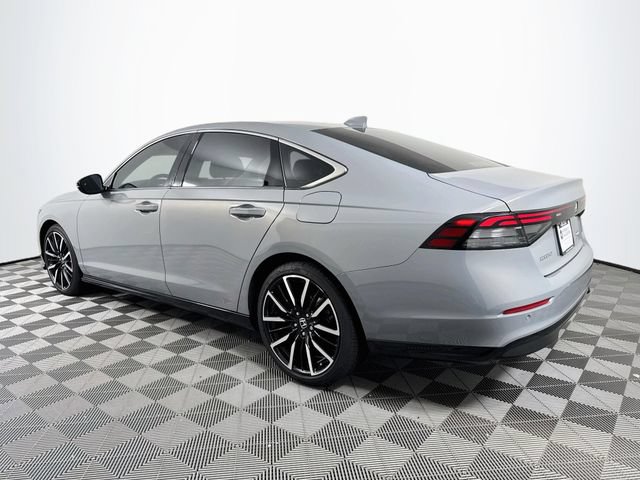 Used 2024 Honda Accord Touring image 5