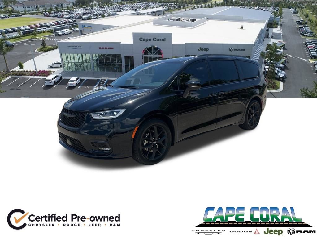 Used 2024 Chrysler Pacifica Touring-L w/ S Appearance Package FWD image 1