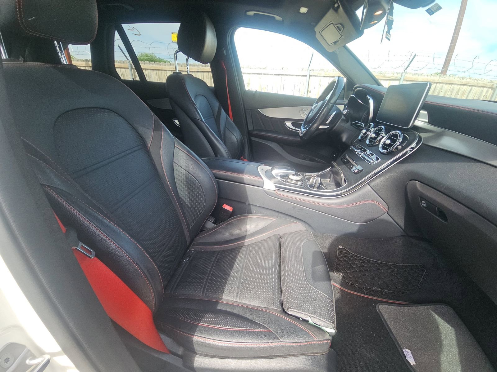 Used 2018 Mercedes-Benz GLC 43 AMG 4MATIC image 17