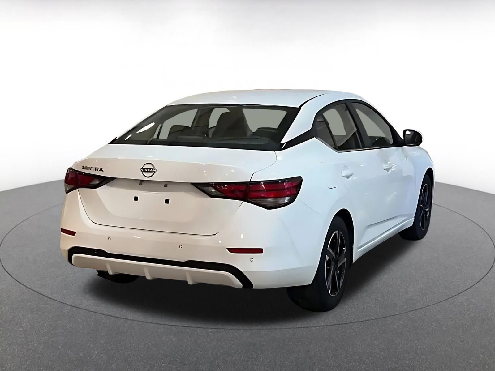 Used 2025 Nissan Sentra SV image 15