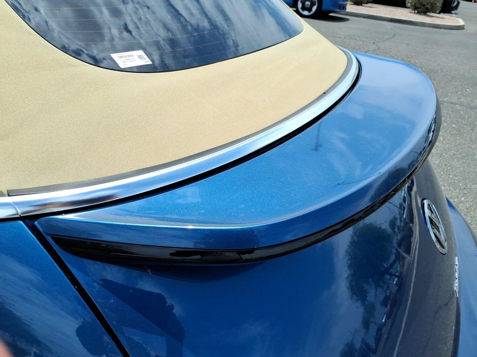 Used 2019 Volkswagen Beetle 2.0T SE w/ SE Premium Package FWD image 17