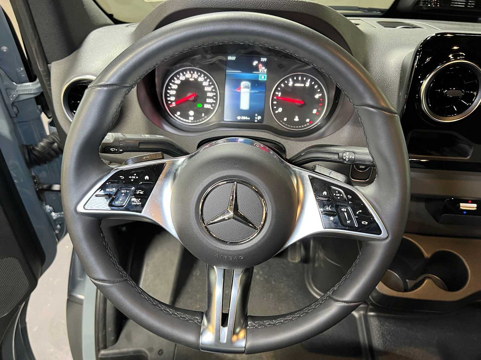 Used 2026 Mercedes-Benz Sprinter 2500 image 28
