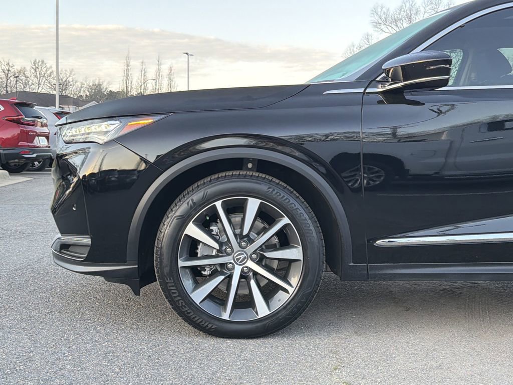 Used 2025 Acura MDX w/ Technology Package image 9