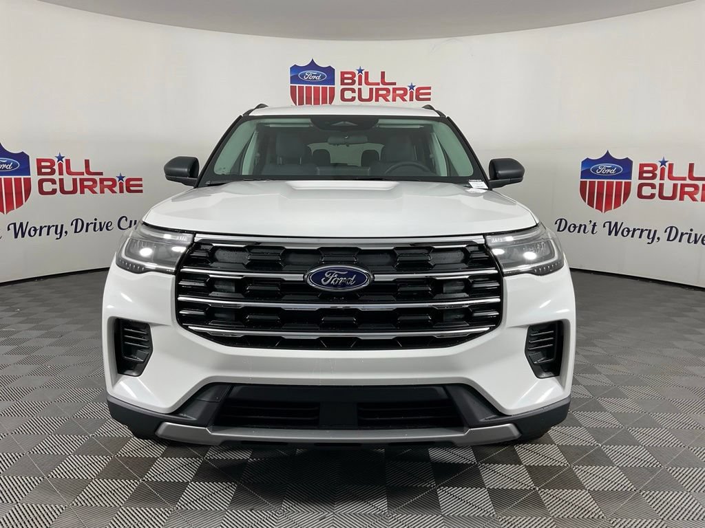New 2026 Ford Explorer Active RWD image 8