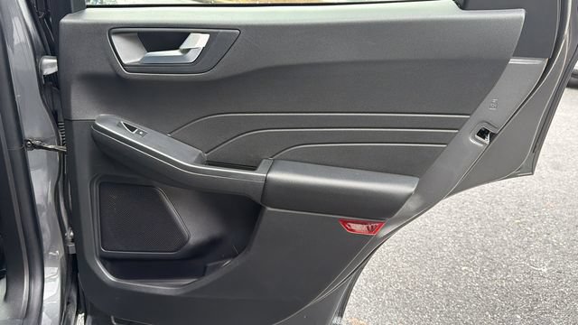 Certified 2024 Ford Escape Platinum AWD/4WD image 18