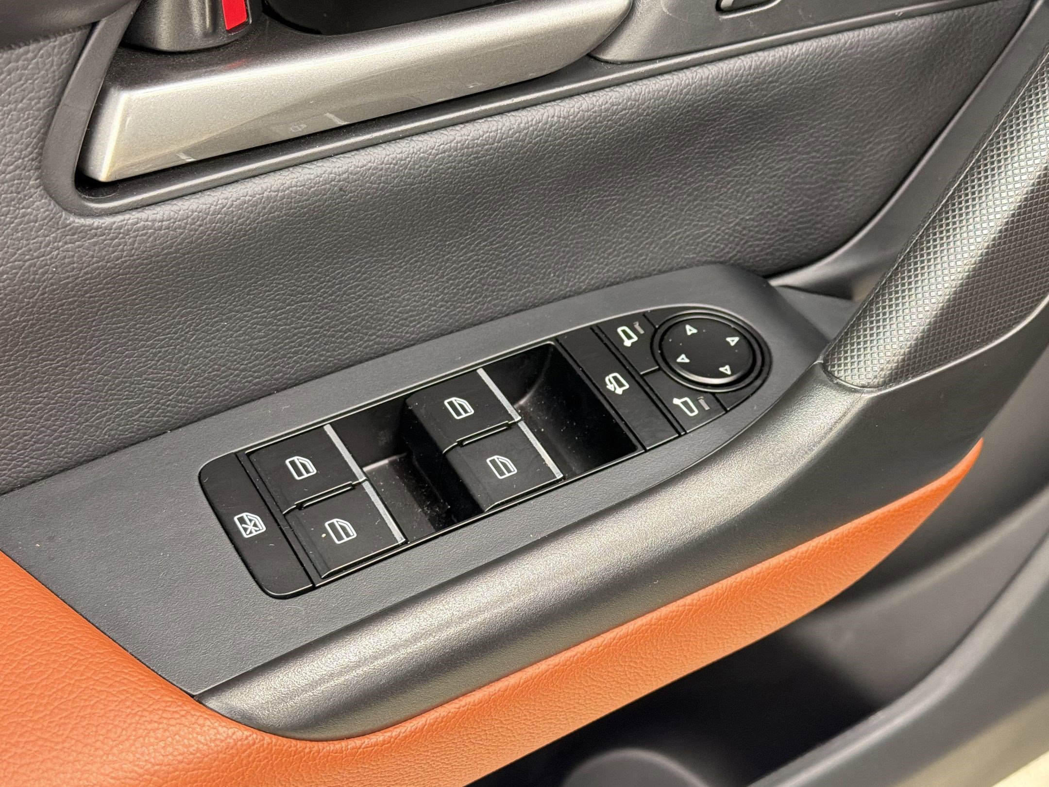 Used 2023 MAZDA CX-50 AWD 2.5 Turbo w/ Cargo Package image 23