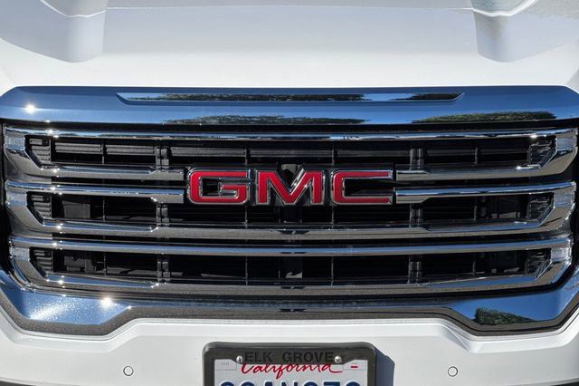 Used 2023 GMC Acadia SLE image 48