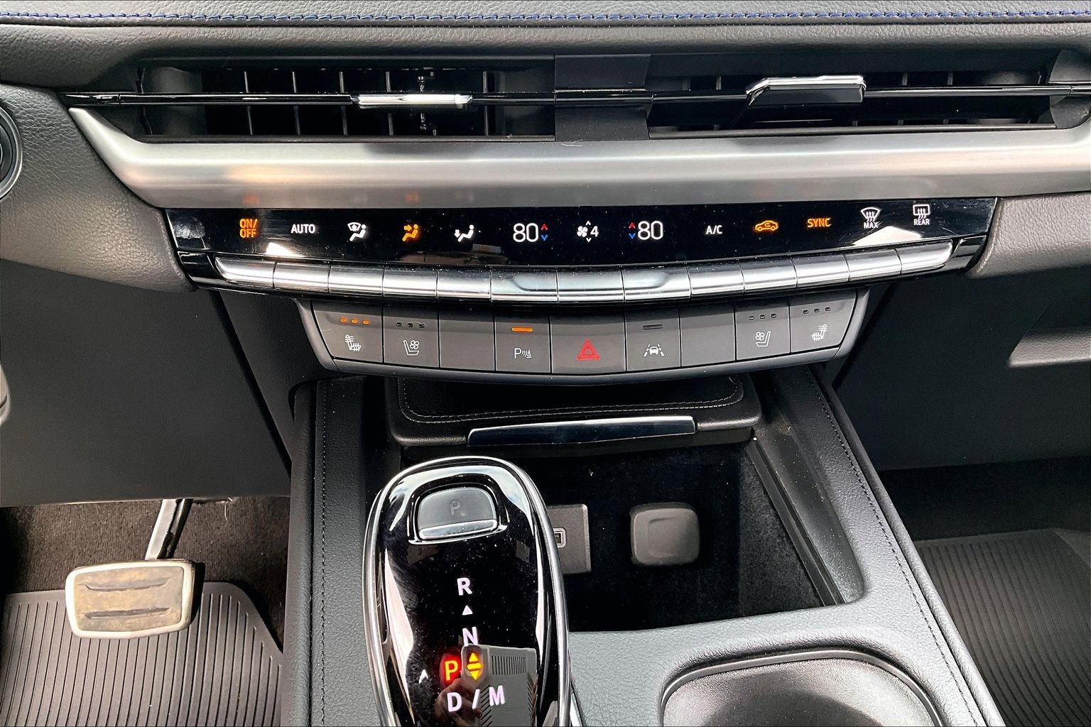 Used 2024 Cadillac XT4 Sport image 23