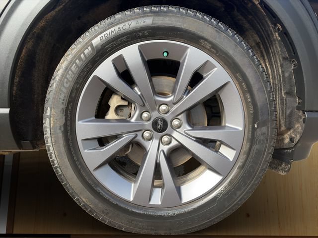 Used 2022 Ford Explorer XLT w/ Equipment Group 202A AWD/4WD image 25