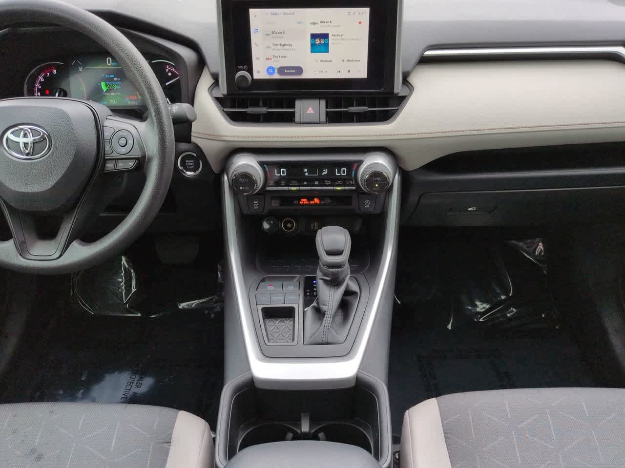 Used 2025 Toyota RAV4 XLE w/ Convenience Package FWD image 18