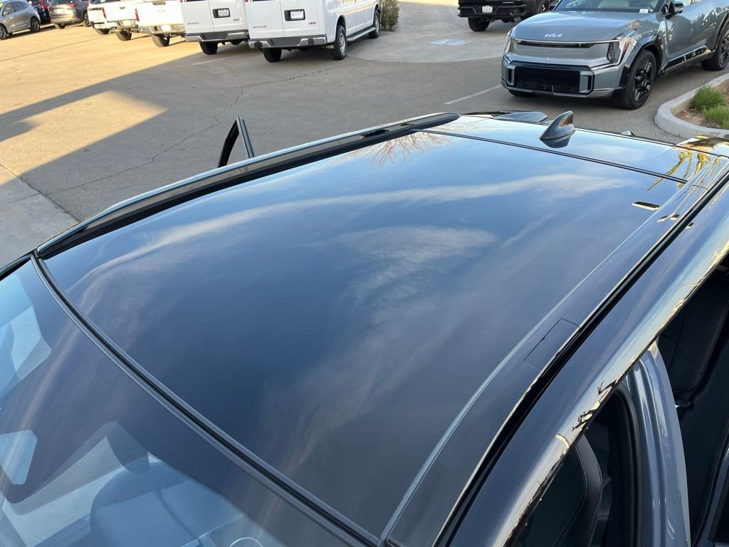 Certified 2024 Subaru Solterra Touring w/ Touring Package image 13