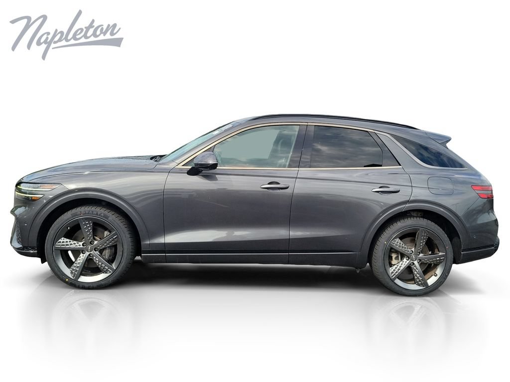 Used 2022 Genesis GV70 3.5T Sport w/ Sport Prestige Package AWD/4WD image 2