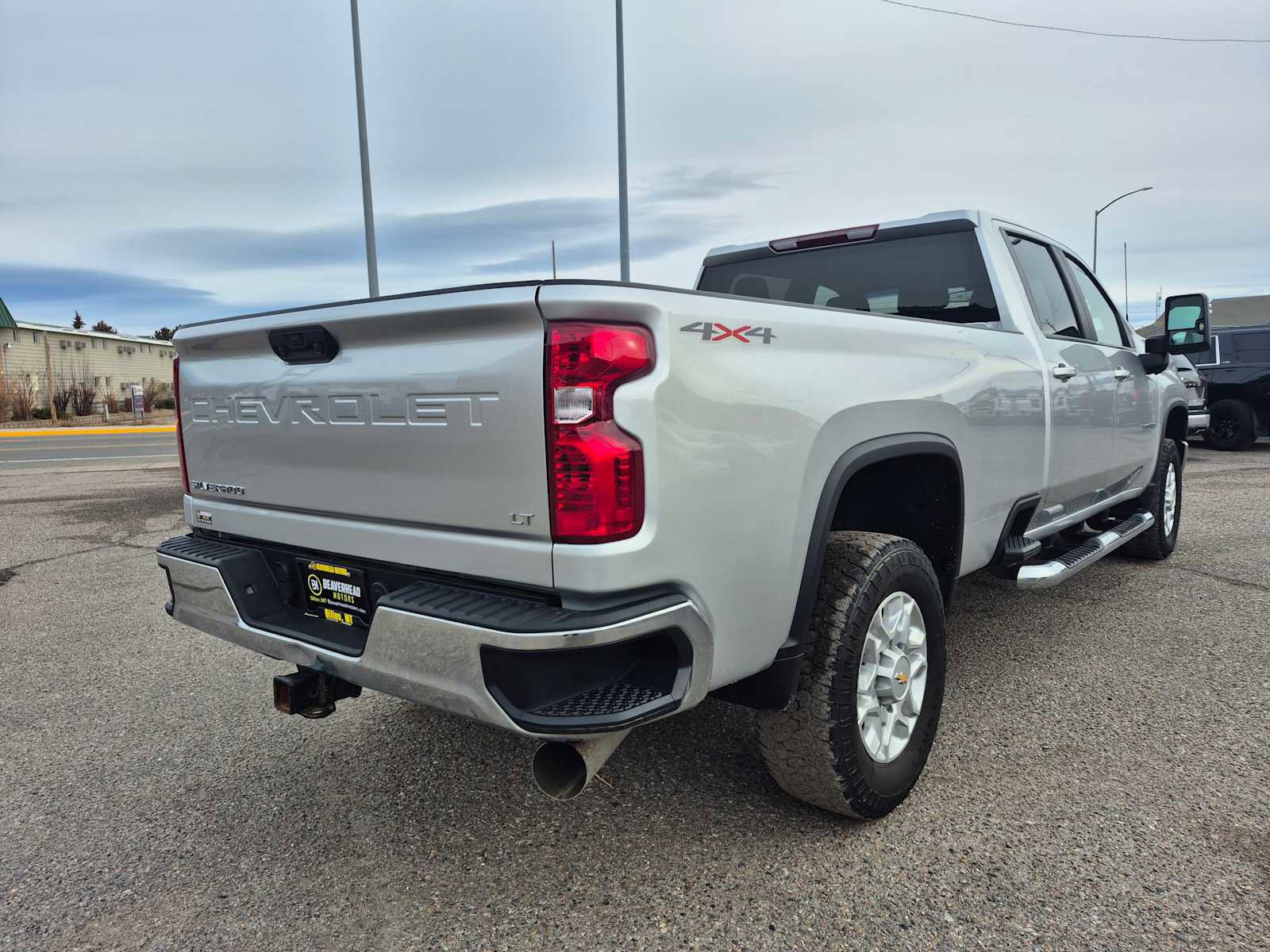 Used 2022 Chevrolet Silverado 3500 LT w/ Convenience Package image 3