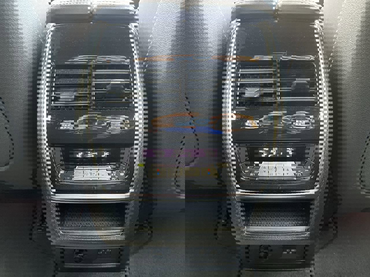 Certified 2026 BMW X5 M60i image 29