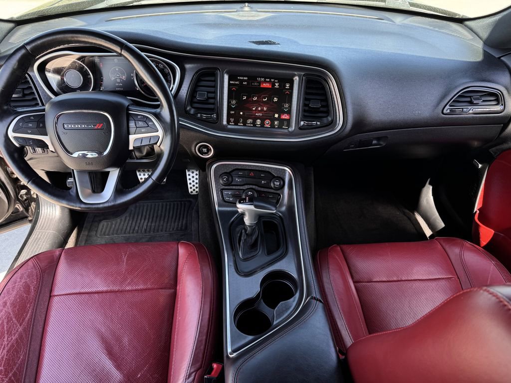 Used 2016 Dodge Challenger SXT Plus image 10