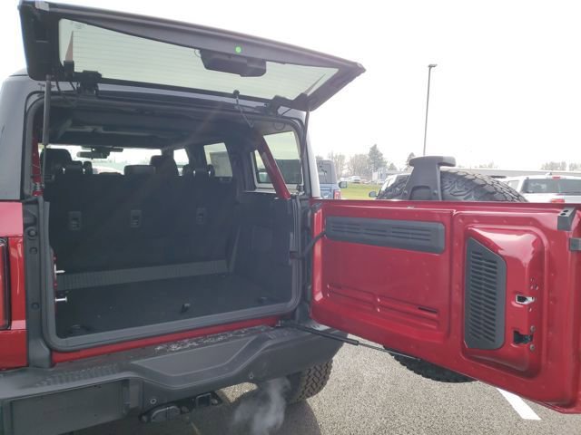 New 2025 Ford Bronco Badlands w/ Sasquatch Package image 8