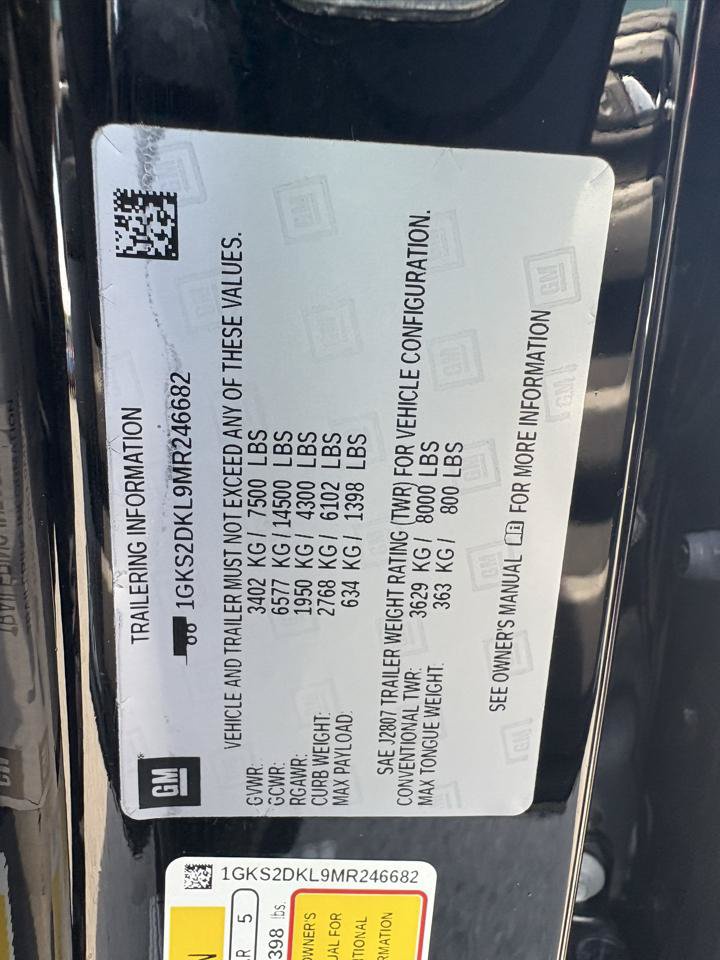 Used 2021 GMC Yukon Denali w/ Denali Ultimate Package AWD/4WD image 39