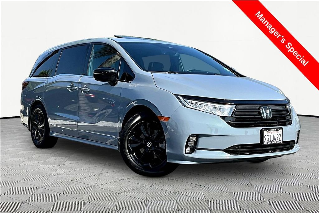 Used 2023 Honda Odyssey Sport image 1