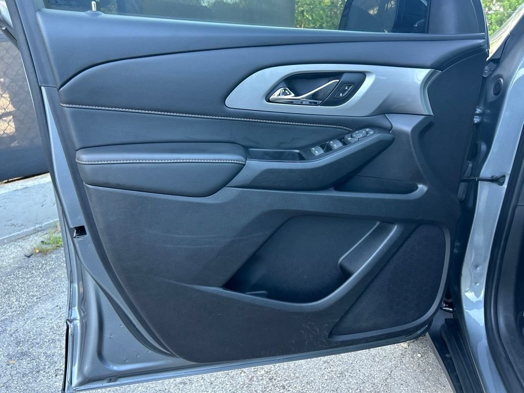 Used 2019 Chevrolet Traverse LS FWD image 33