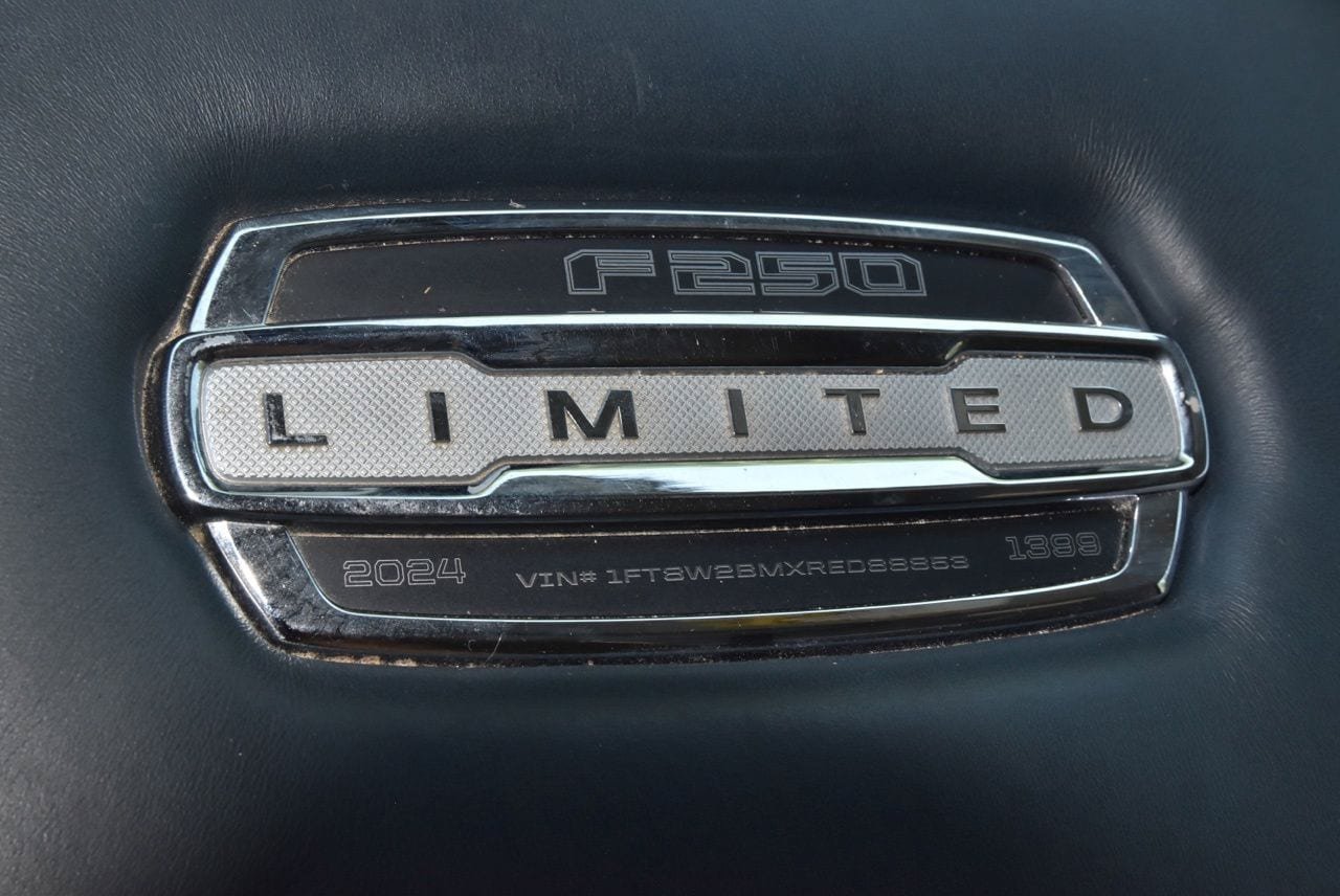 Used 2024 Ford F250 Limited w/ FX4 Off-Road Package AWD/4WD image 32